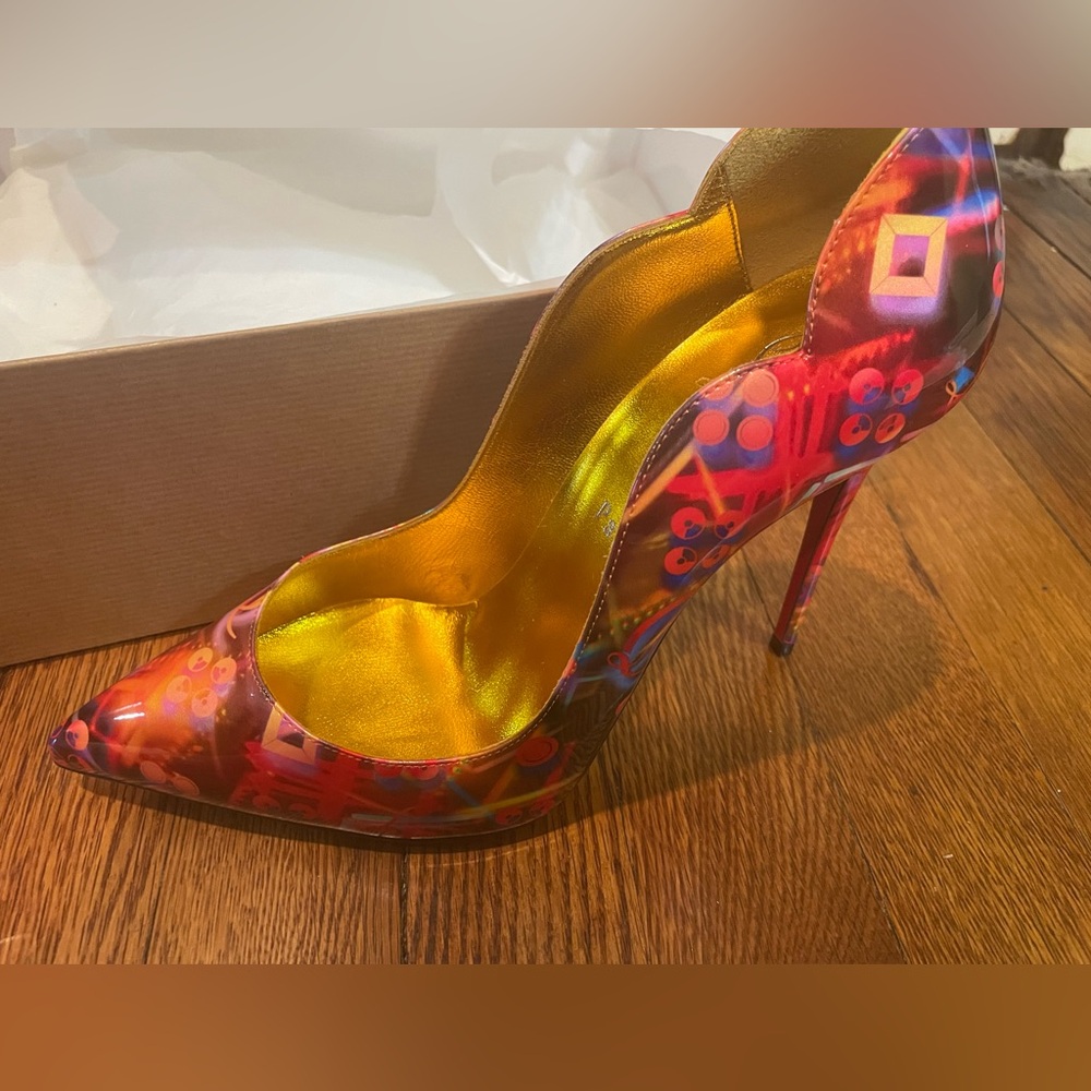 *sale** Christian Louboutin *new* Hot Chick multi disco pointy toe pump - Picture 11 of 11